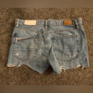 American Eagle Boyfriend Shorts. Size 8.